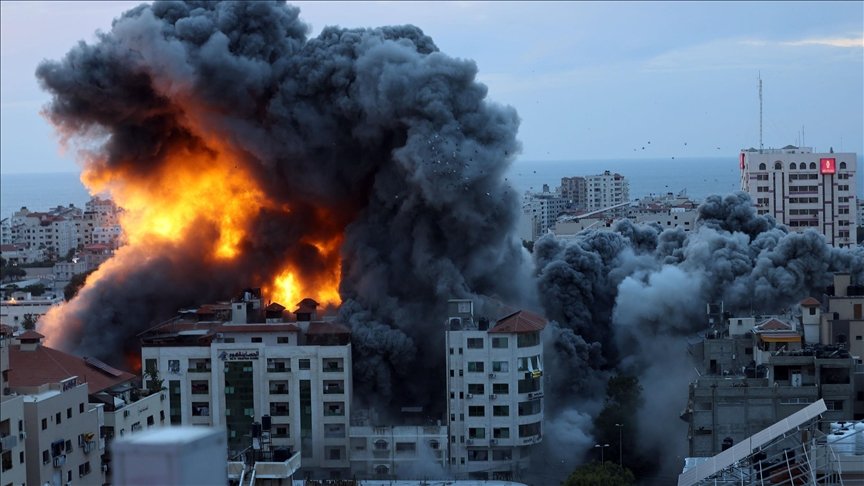 Israeli Airstrikes in Gaza: Deaths and Impact